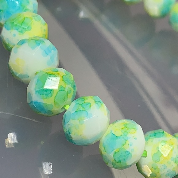 TURQUOISE + CRYSTALS NATURAL BRACELET size 6” - Picture 5 of 6